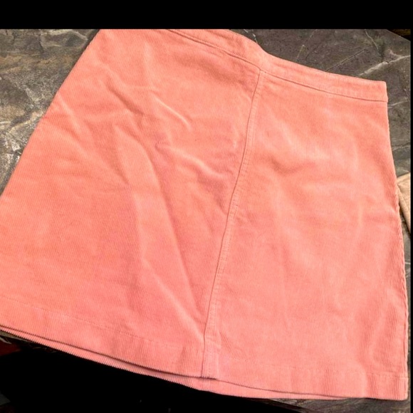 Forever 21 Skirt - Picture 2 of 2